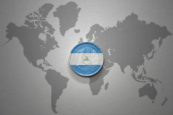 Euro Coin National Flag Nicaragua Gray World Map Background Illustration — Stock Photo, Image