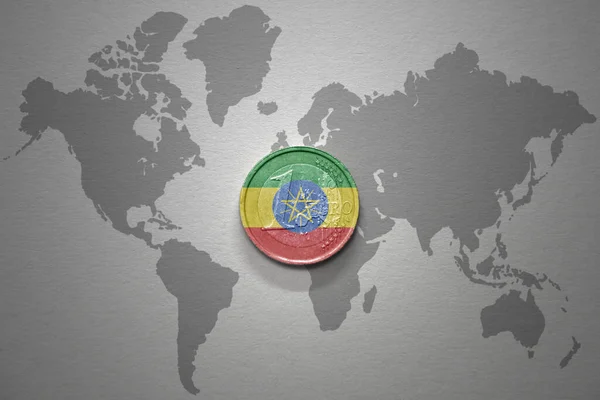 Euromynt Med Nationell Flagga Etiopi Den Grå Världskartan Bakgrund Illustration — Stockfoto