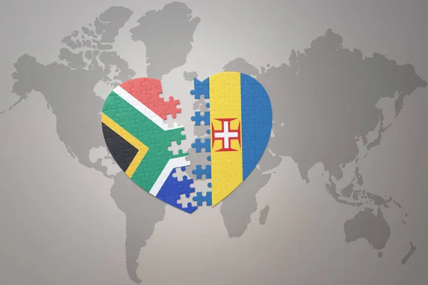 在世界地图的背景上与南非和马德拉国旗拼凑在一起 3D插图 — 图库照片
