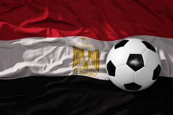 Stara Zabytkowa Piłka Nożna Falującej Fladze Narodowej Tła Egipskiego Ilustracja — Zdjęcie stockowe