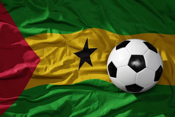 Velho Bola Futebol Vintage Bandeira Nacional Ondulante São Tomé Príncipe — Fotografia de Stock