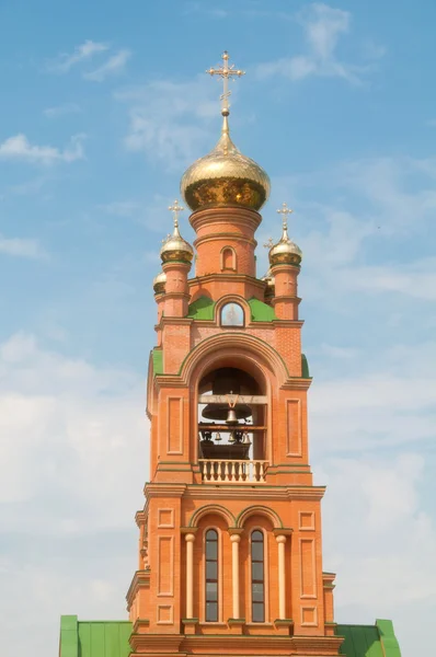 Kiev Heilige bescherming holosiivska woestijn. Oekraïens orthodoxe chur — Stockfoto