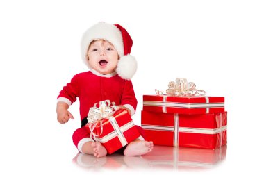 neşeli küçük Noel Baba ile sunar. Beyaz bac izole