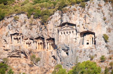 Türk Likya mezar - dağlarda antik mezarlar