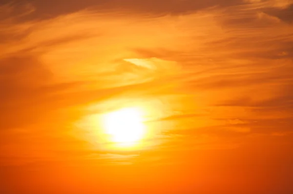 Pôr-do-sol laranja no horizonte do mar, horizonte — Fotografia de Stock