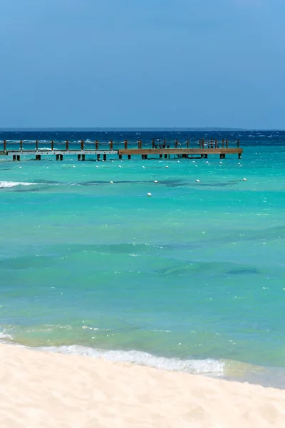 Lange Houten Pier Die Zee Gaat Prachtige Zeegezicht Caribische Zee — Stockfoto