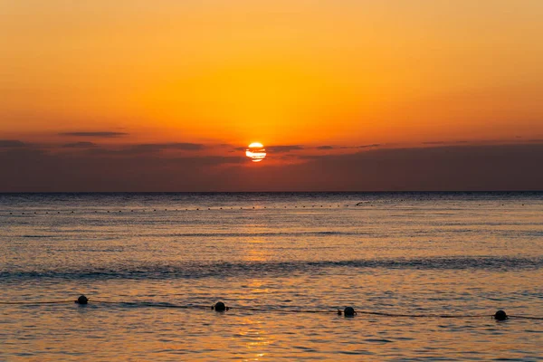 Belle Vue Sur Mer Ciel Dans Les Nuages Coucher Soleil — Photo