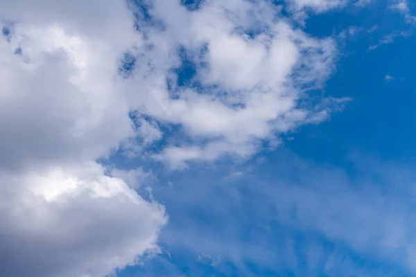 White Clouds Blue Sky Clear Heaven Clear Fine Summer Day — Stok Foto