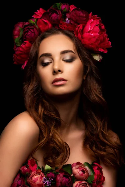 Beautiful Ukrainian Woman Colorful Wreath Pink Burgundy Peony Girl Headdress — Stock Photo, Image