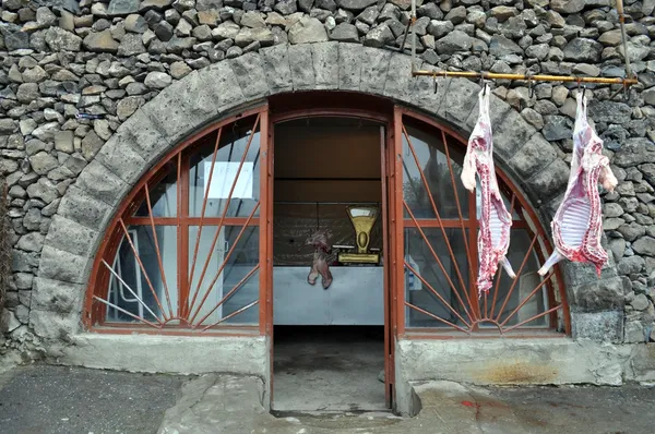 Lamb carcasses near the butcher in Armenia — Stock Photo, Image