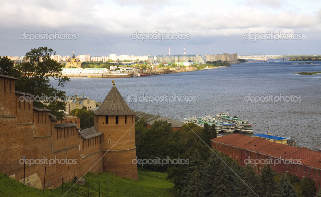 Confluence two rivers Oka and Volga in Nizhny Novgorod — Stock Photo