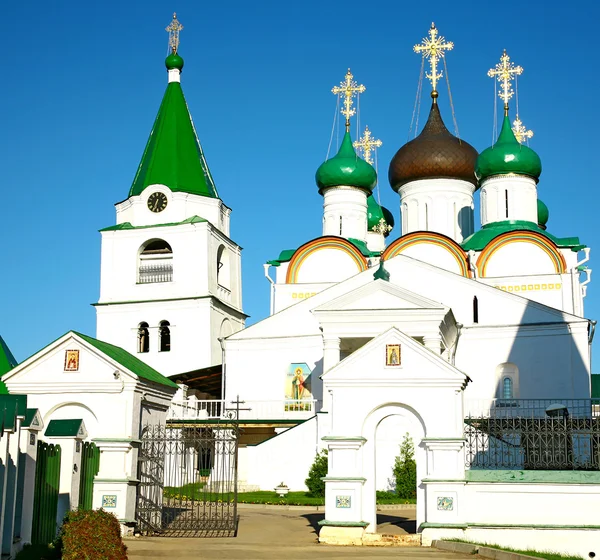 Pechersky Ascension Kloster Nizhny Novgorod i Rusland - Stock-foto