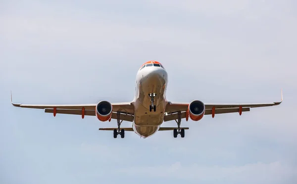 Pula Croatia Липня 2021 Легкий Пасажирський Літак Airbus A320 Jxn — стокове фото