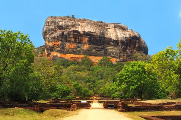 ünlü sigiriya rock. Sri lanka