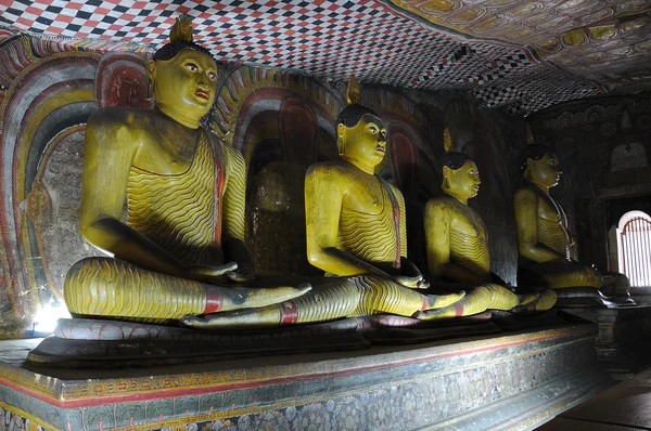 Templo de roca en Dambulla, Sri Lanka — Foto de Stock