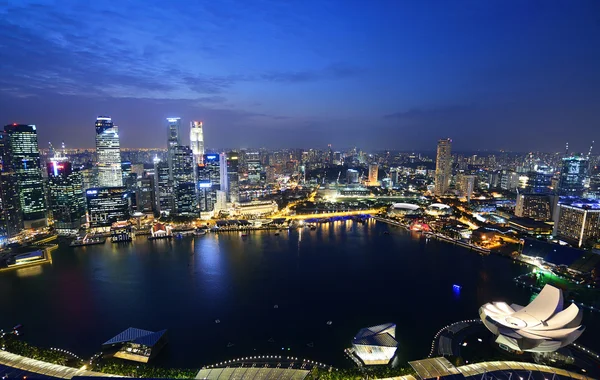 Singapur ciudad por la noche. —  Fotos de Stock