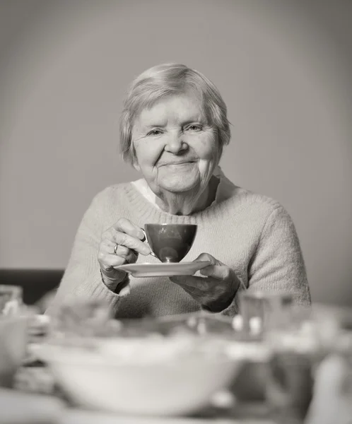 Senior smiling woman. — Stock Photo, Image