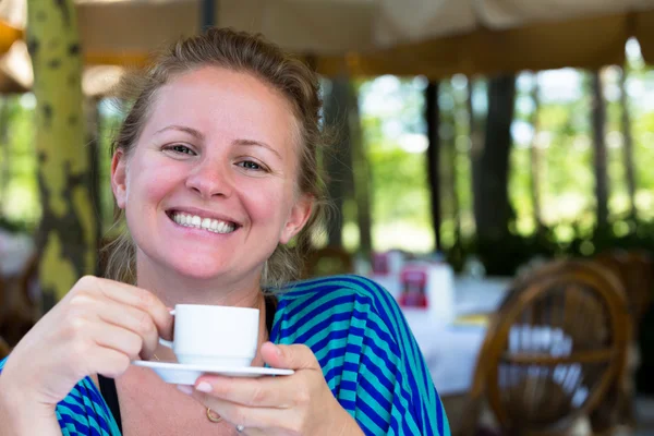 Turkse koffie in de ochtend. — Stockfoto