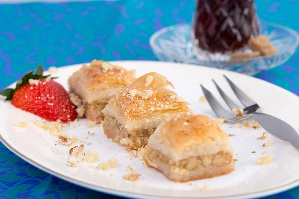 Baklava Garnished with Strawberry and Walnuts — Stock Photo, Image