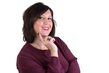 Orta yaşlı işkadını gözlerine bakarak