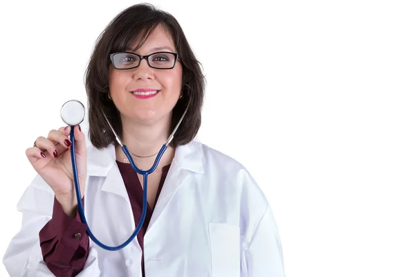 Stagiaire sympathique en soins de santé avec stéthoscope — Photo