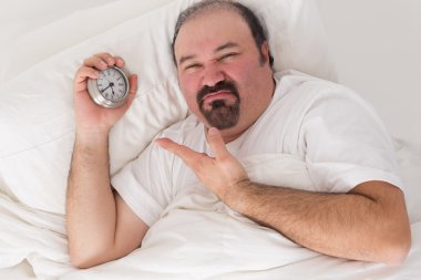 gürültülü komşular tarafından tutulur uyanık adam