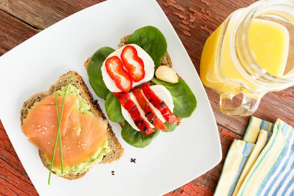 Healthy gourmet snacks — Stock Photo, Image