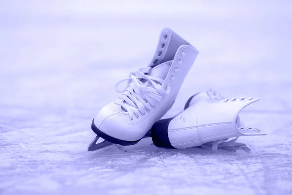 Pair White Figure Skates Lie Open Ice Rink Very Peri — Stock Photo, Image