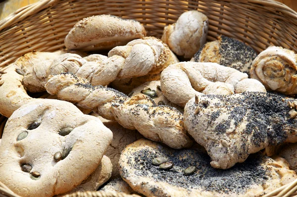 Σπιτικό ψωμί και ψωμάκια — Φωτογραφία Αρχείου