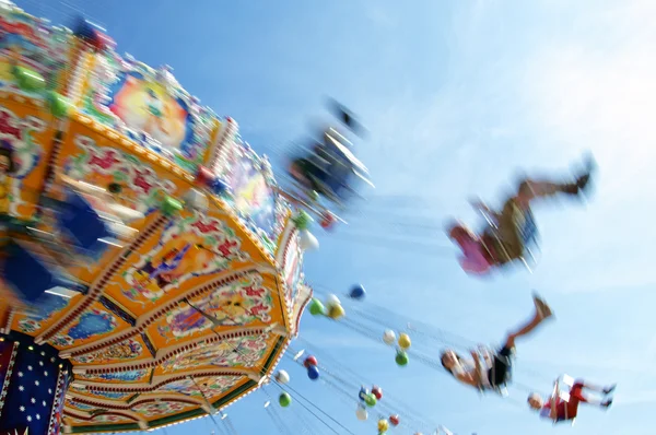 Snelle chairoplane — Stockfoto