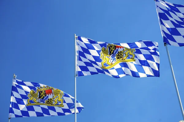 Bayerska flaggor — Stockfoto