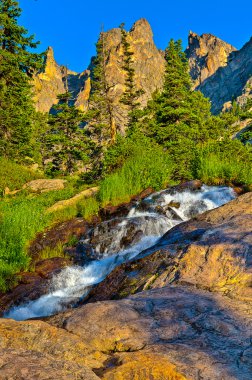 tyndal creek cascade sunrise adlı