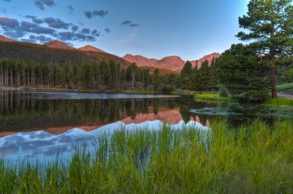 Spraque Lake Colorado - Salida del sol — Foto de Stock