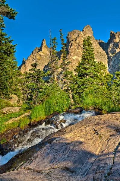 Tyndal creek cascade på sunrise — Stockfoto