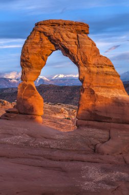 gün batımında hassas arch