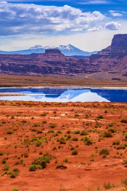 moab, Utah potas road yakınındaki buharlaşma havuzlar