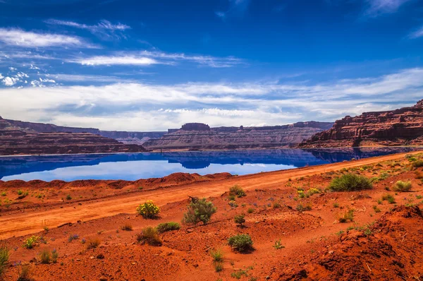 moab, Utah potas road yakınındaki buharlaşma havuzlar
