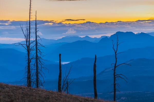 Napkelte a hegyekben — Stock Fotó