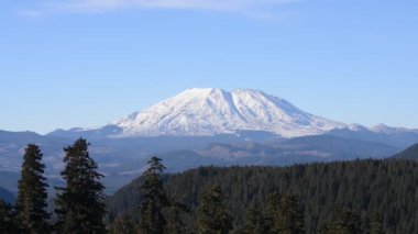 yüksek zoom Aziz Helen Dağı üzerinde bir günde