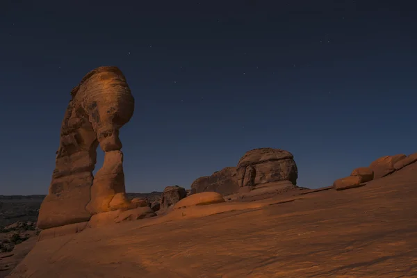 Zarter Bogen in der Nacht, moab utah — Stockfoto