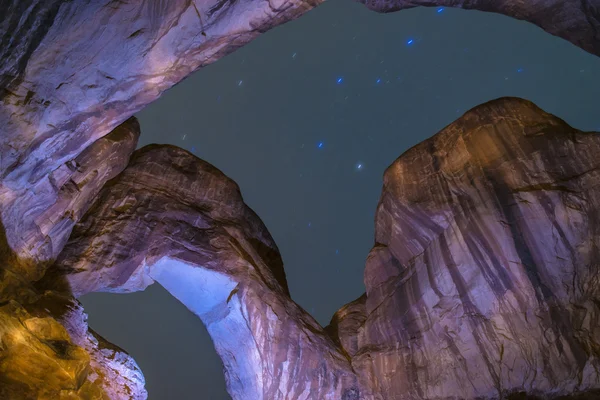 Double Arch à noite Moab Utah — Fotografia de Stock