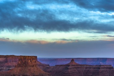 marlboro noktası canyonlands utah yakınlarında güzel gün batımı