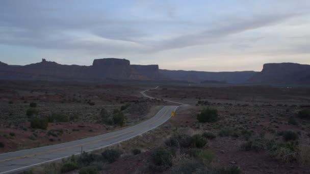 Utah landskap i solnedgång långsam pan — Stockvideo