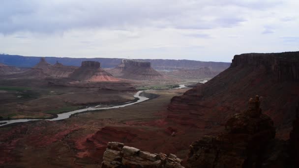 Utah Landschaft bei Sonnenuntergang langsam Pfanne — Stockvideo