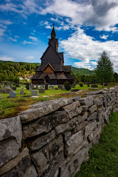 13世紀に建てられたノルウェー最大の教会 — ストック写真