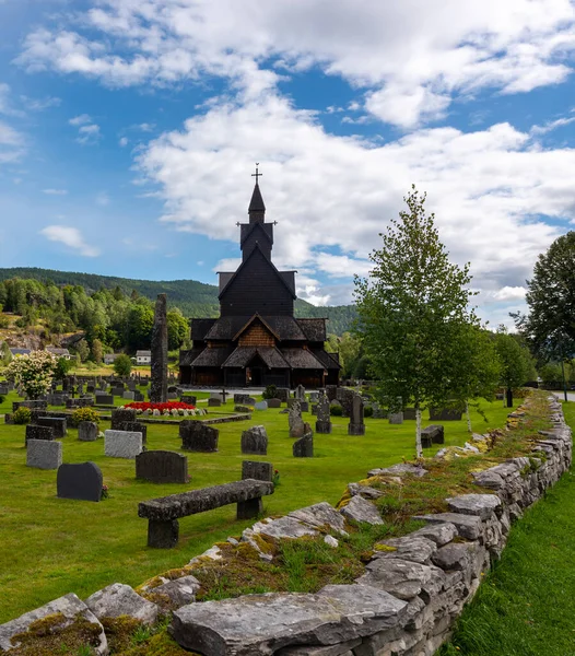 13世紀に建てられたノルウェー最大の教会 — ストック写真