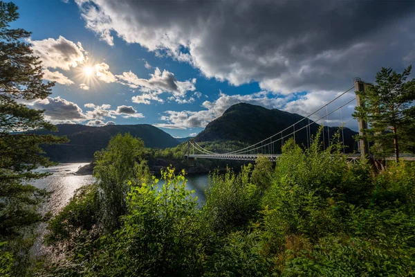Hängebrücke Über Den Erfjord Touristenstraße Ryfylkevegen Norwegen — Stockfoto