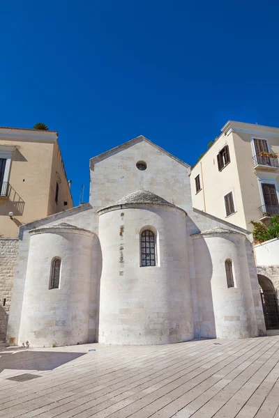 Piazza Ferrarese Bari edificio a cupola — Foto Stock