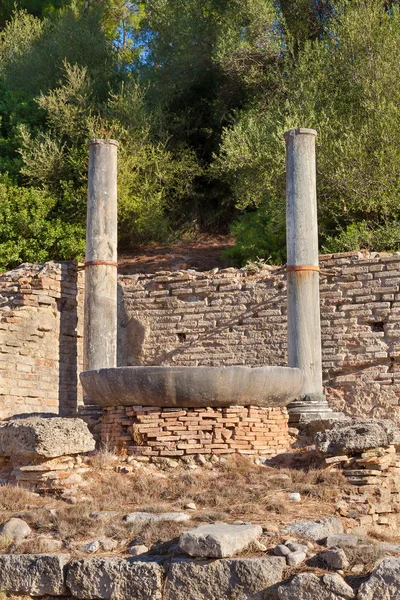 Nympheum water fountain to Herdoes Atticus in Olympia Greece — Stock Photo, Image