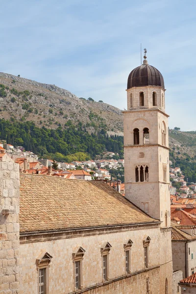 Dubrovnik Croatia clock tower and buildings — Stock Photo, Image